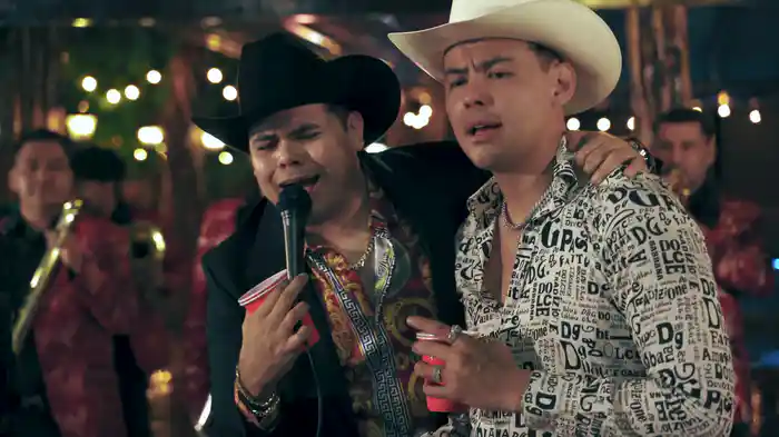 Tiro De Gracia (En Vivo)