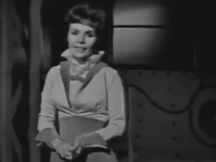 Pack Up Your Troubles In Your Old Kit-Bag/Smiles/Till We Meet Again (Medley/Live On The Ed Sullivan Show, July 2, 1961)