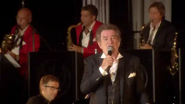 J'aime avril à Paris (Live à l’Olympia 2011)