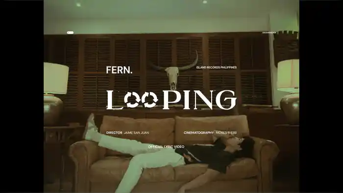 LOOPING (Lyric Video)
