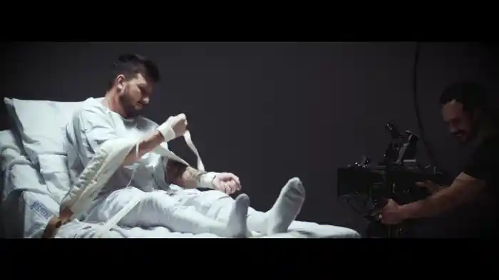 Vicious Love (Behind The Scenes)