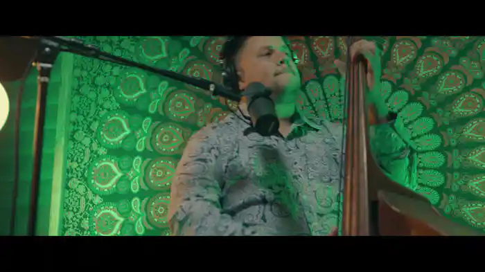 Porte Exuberante (En Vivo)