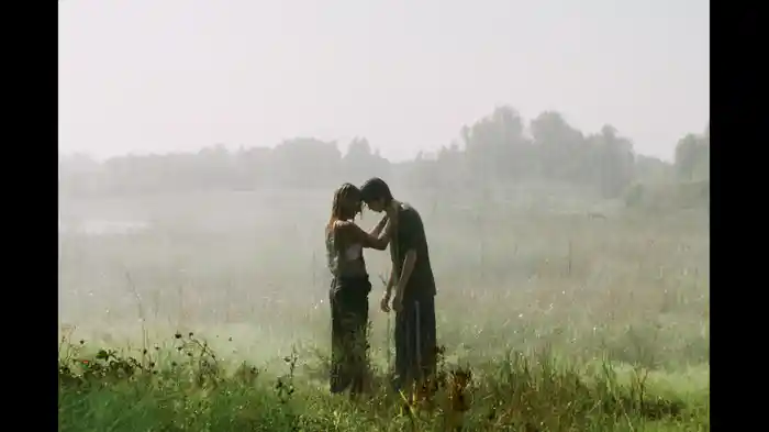 Geniale / Non Esiste Amore A Napoli