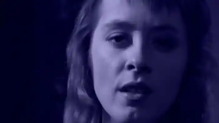 Tom's Diner (Blue Tint Acapella Version)