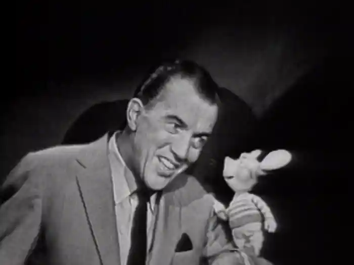 Topo Gigio Returns From Vacation & Sings For Ed (Live On The Ed Sullivan Show, September 29, 1963)