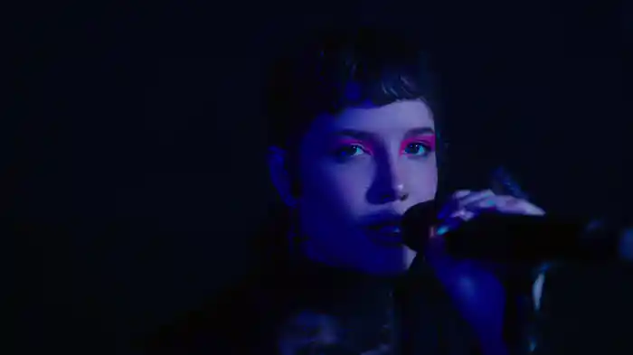 Girl is a Gun (Live from Los Angeles / 2021)