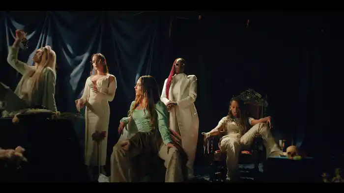 AHOO (extrait du documentaire "Reines, pour l'amour du rap")