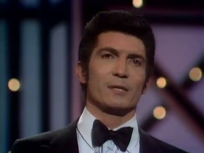 Serenata/A Man Without Love (Medley/Live On The Ed Sullivan Show, August 17, 1969)