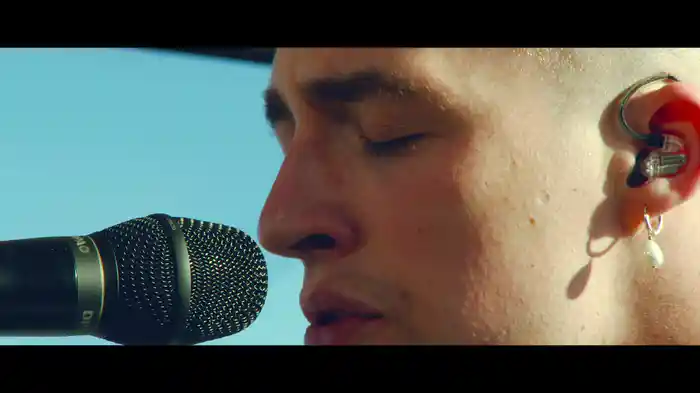 Mirror (Acoustic / Live)