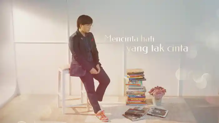 Mencinta Hati Yang Tak Cinta (Lyric Video)