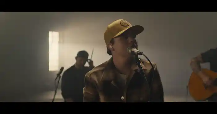 Stronger Than I Am (Live)