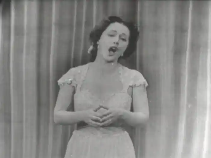 Billy Boy/Swing Your Partner/She Wore A Yellow Ribbon (Medley/Live On The Ed Sullivan Show, December 31, 1950)