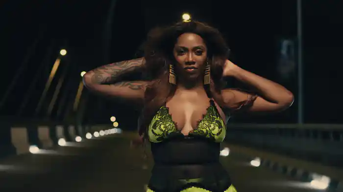 Tales by Moonlight, Somebodies Son (Live for Tonight with Target)