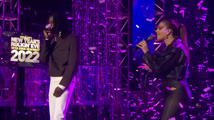 Better Days (Live at Dick Clark’s New Year’s Rockin’ Eve with Ryan Seacrest)