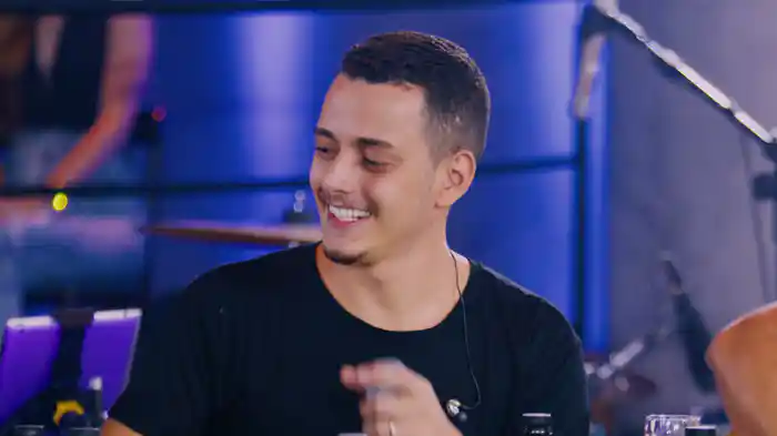 Você Vai Ficar Em Mim / Caso Indefinido (Ao Vivo Em Uberlândia / 2021)