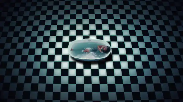 You Don't Love Her (Visual Experience)