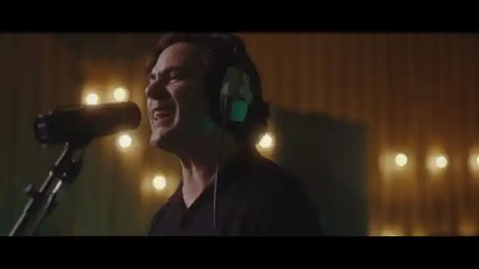 Dancing Through The Rain (Live At Pool Studios)