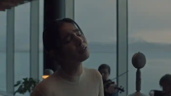 The Bottom Line (Sunrise Session II / Performance Video)