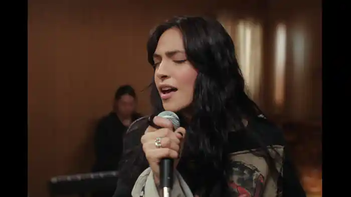 Bésame Bonito (Acústica)