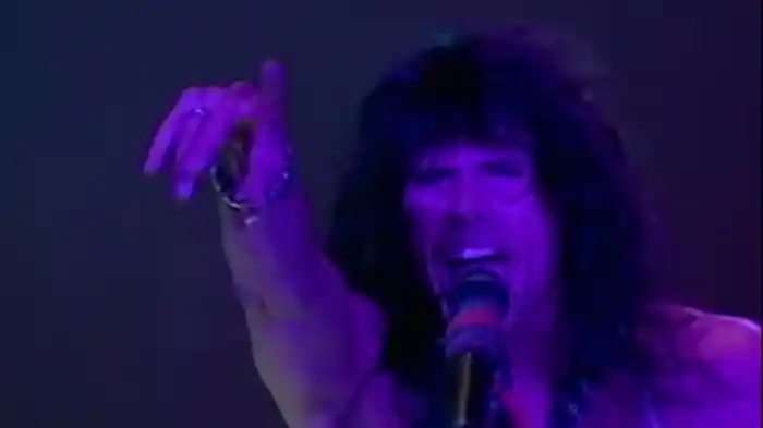 Janie’s Got A Gun (Live From Pittsburgh, 1993)