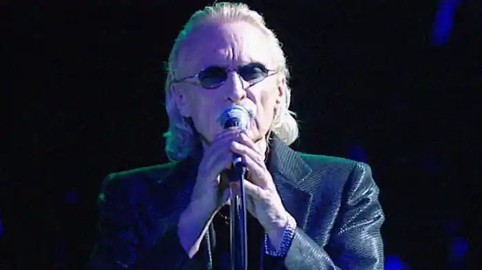 Un peu menteur (Live à l'Olympia 2002)