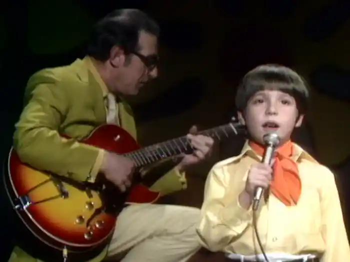 I Dig Rock And Roll Music/Where Is Love?/The Fool On The Hill (Medley/Live On The Ed Sullivan Show, May 25, 1969)