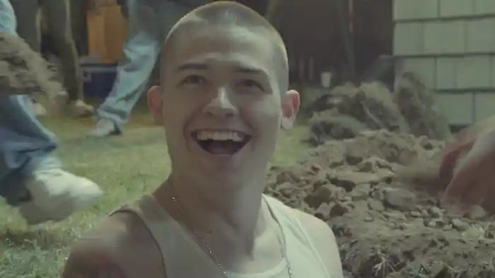 Girls (Behind The Scenes)