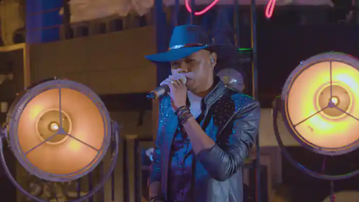 Beijo De Vaipe (Ao Vivo Em Uberlândia / 2022)