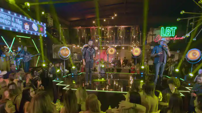 Castigo / O Mundo É Tão Pequeno (Ao Vivo Em Uberlândia / 2022)