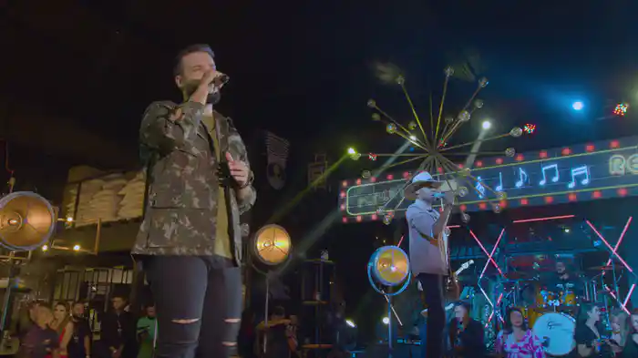 Ultimamente (Ao Vivo Em Uberlândia / 2022)