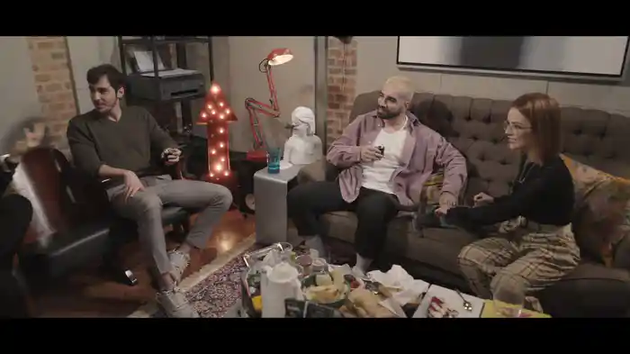 Sandy, OUTROEU - Nós, Voz, Eles 2 - Episódio: Destruição