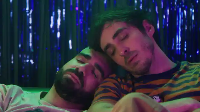 Ninguém Precisa Saber