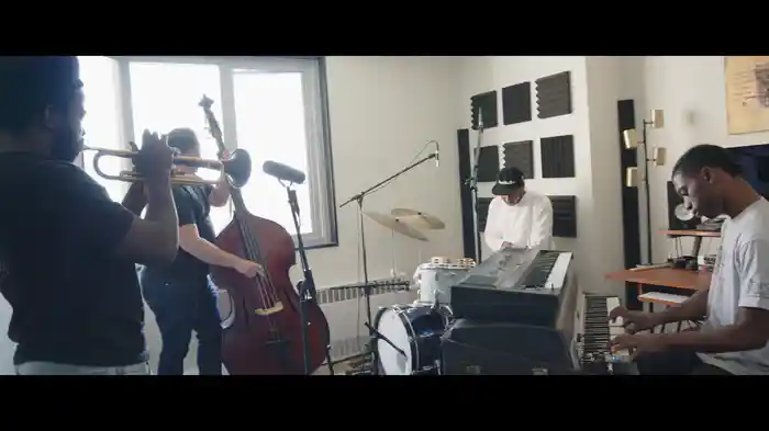 Gift Of The Moon At Home (Live)