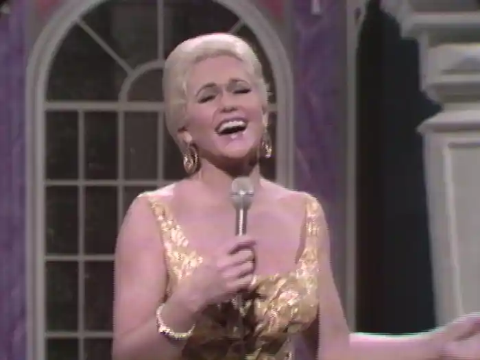 Can't Buy Me Love/We Can Work It Out/Can't Buy Me Love (Reprise) (Medley/Live On The Ed Sullivan Show, January 28, 1968)