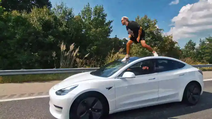 Rendezvous (Visualizer)