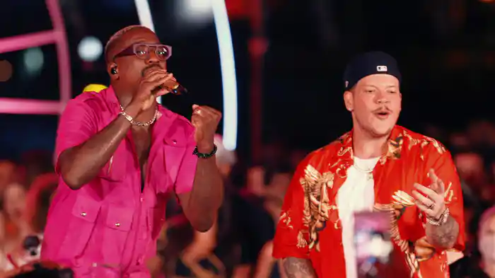 A Longo Prazo (Ao Vivo No Rio De Janeiro / 2022)