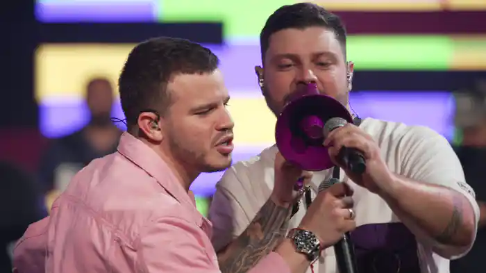 Vai Amor (Ao Vivo No Rio De Janeiro / 2022)