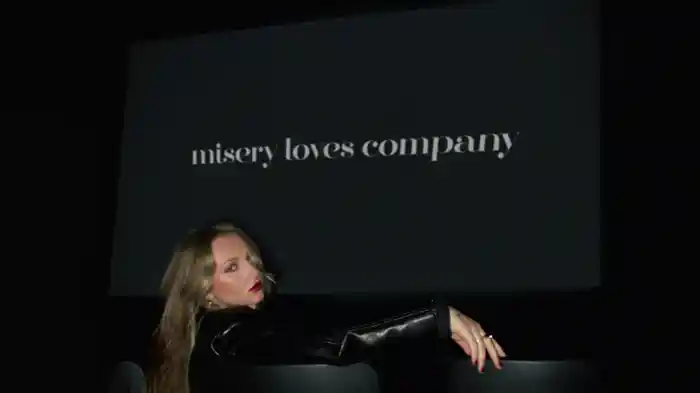 Only Love Me Broken (Lyric Video)