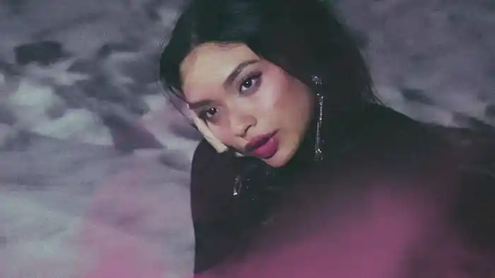 Recuerdo contigo </3 (Lyric Video)