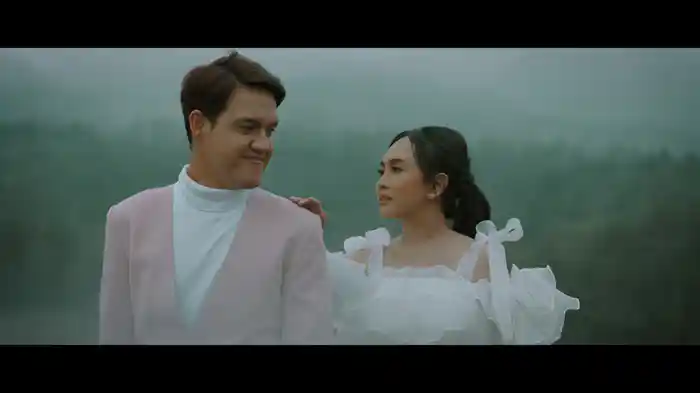 Aku Sungguh Mencintaimu (Lyric Video)