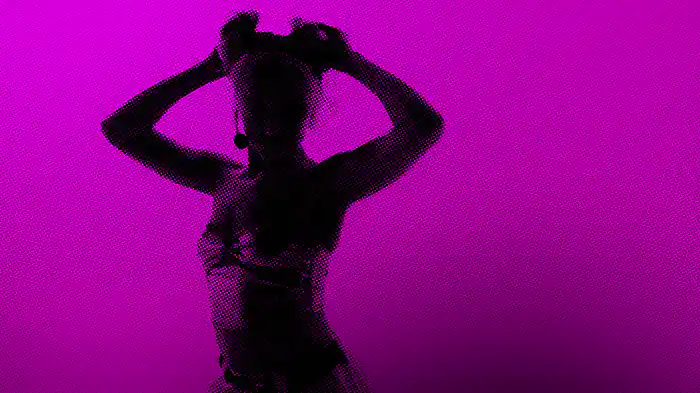 Hold Me Closer (Pink Panda Remix / Visualiser)