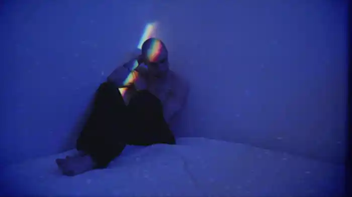 Talking In Your Sleep (Visualiser)