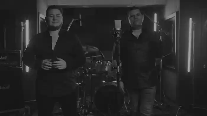 A Mí Me Gustas Tú (Versión Acústica)