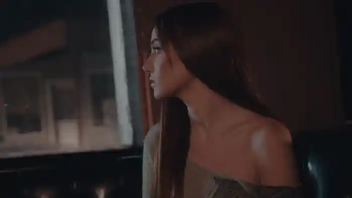 Gone Girl (Visualizer)