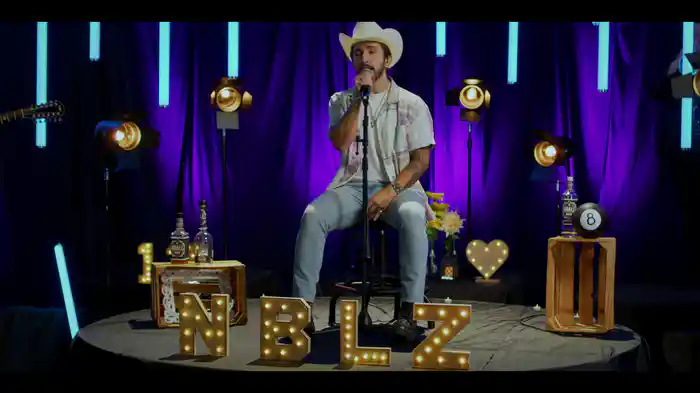 Mala Suerte (En Vivo)