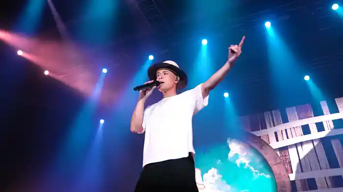 三十日 (2022 Live)