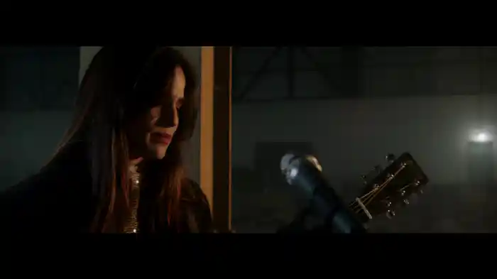 A Mordiscos (Versión Acústica)