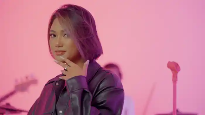 Overthinking (Live Session)