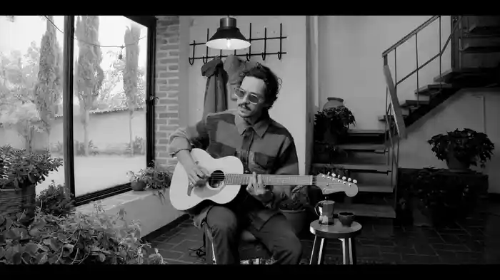 Somos Instantes (Versión Acústica / En Vivo)