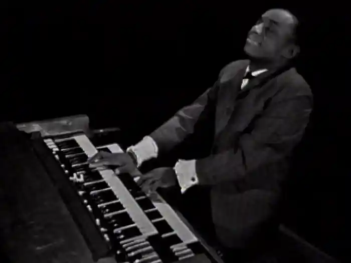 Ebb Tide (Live On The Ed Sullivan Show, January 1, 1961)